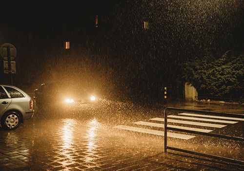 Conduire en automne : attention à la mauvaise visibilité